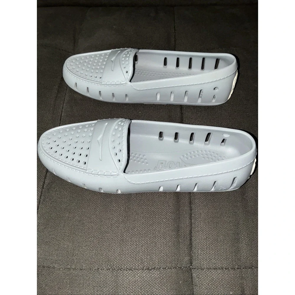 Floafers Womens Slip-on Driver Size 9 White Rubber Water Shoes Penny Loafers